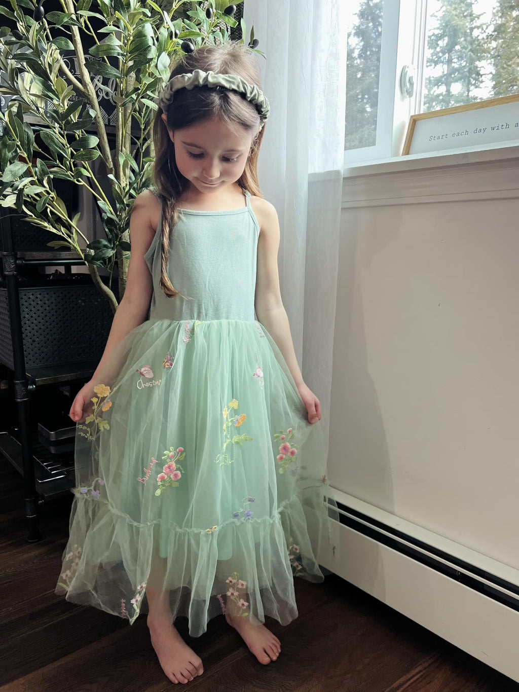 Oudiya Toddler Girls Tutu Party Dress Tulle Ruffle Hem Cami Summer Dress for Kids 2-6Y