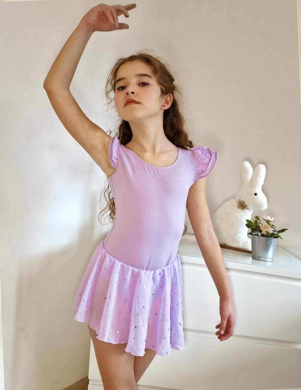 Oudiya Girls Ballet Dress Ruffle Sleeve Dance Leotard with Skirt Criss Cross Back Dance Clothes for Kids 3-4Y