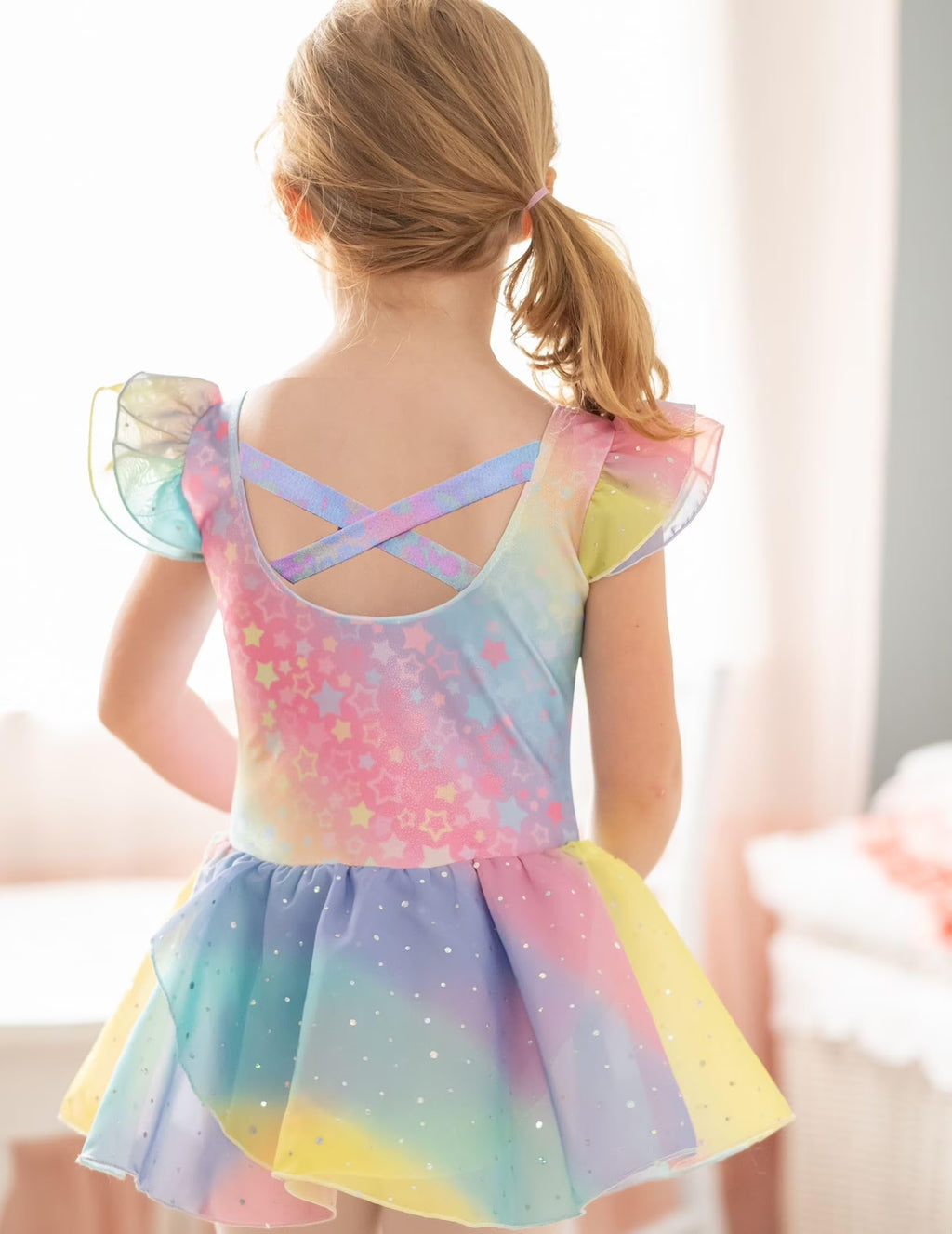 Oudiya Girls Ballet Dress Ruffle Sleeve Dance Leotard with Skirt Criss Cross Back Dance Clothes for Kids 3-4Y